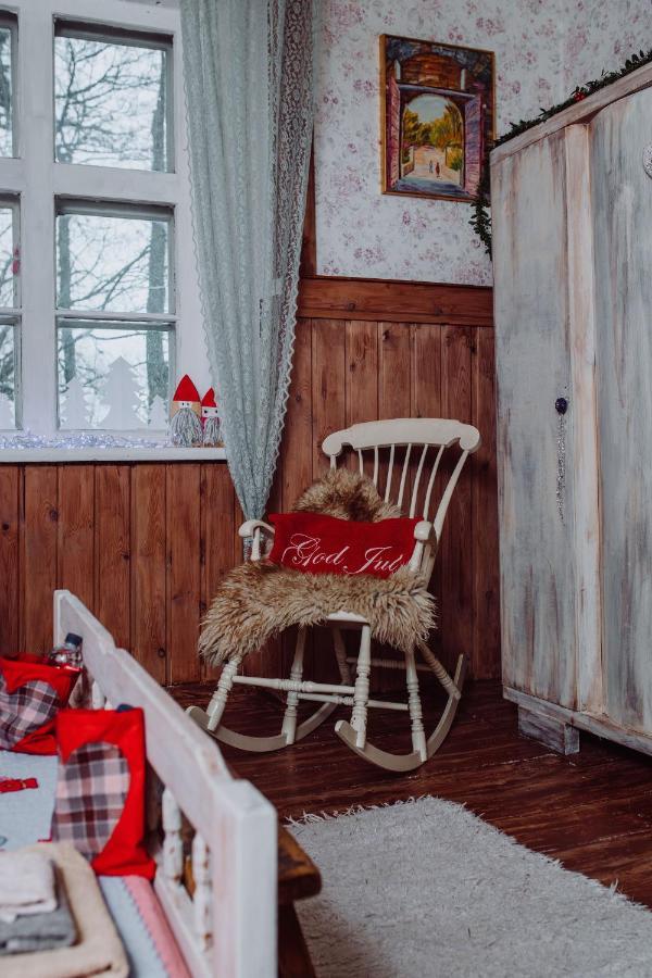 B&B Rando & Kaerdi Juures Oue Luganuse Экстерьер фото